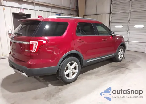 2016 Ford Explorer Xlt z USA, uszkodzony, nr VIN 1FM5K8D80GGA82341